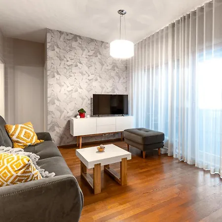 Penthouse With A Balcony In Kalamaja
